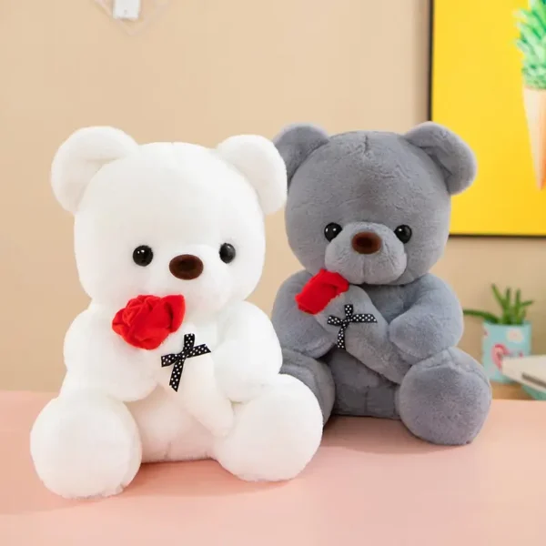 Charmant trio d'ours en peluche avec roses, Peluches douces en polypropylène, cadeaux idéaux pour tous les âges, Disponible en blanc, gris, rose – Image 8