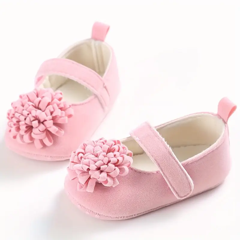 Adorables chaussures Mary Jane pour bébé fille avec accents floraux, Tissu antidérapant et respirant pour toutes les saisons 6 Adorables chaussures Mary Jane pour bébé fille avec accents floraux, Tissu antidérapant et respirant pour toutes les saisons – Image 5