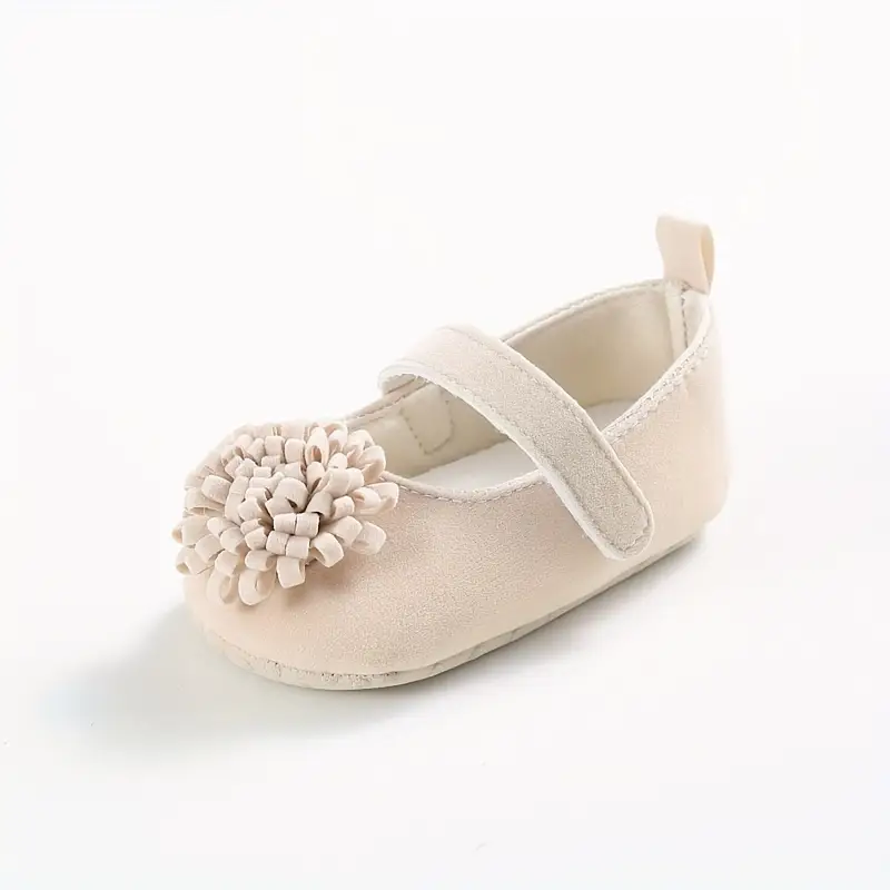 Adorables chaussures Mary Jane pour bébé fille avec accents floraux, Tissu antidérapant et respirant pour toutes les saisons 14 Adorables chaussures Mary Jane pour bébé fille avec accents floraux, Tissu antidérapant et respirant pour toutes les saisons – Image 13