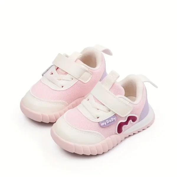 Chaussures de sport pour bébé printemps et automne, nouvelles chaussures en maille respirantes à semelle souple, antidérapantes, design tendance et à la mode, adaptées aux sorties de voyage pour bébé – Image 12