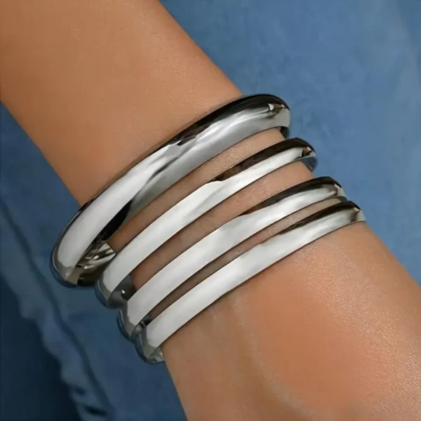 Lot de 4 bracelets joncs en fer de style vintage pour femme, Polyvalents à porter au quotidien – Image 5