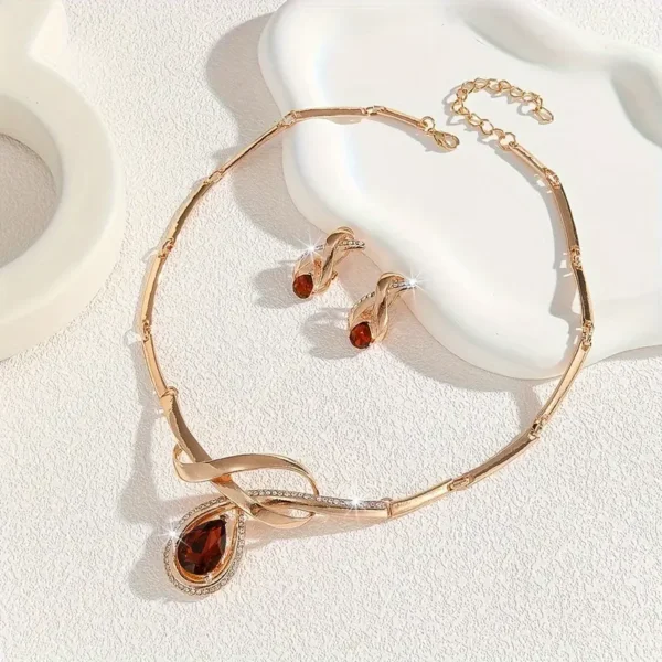 Parure de bijoux Claddagh plaquée or 14 carats avec éléments en verre de pierre de naissance d'octobre – Image 3