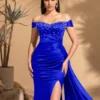 Robe élégante en satin bleu royal à épaules dénudées avec ornements en perles et banderoles latérales froncées Robe élégante en satin bleu royal à épaules dénudées avec ornements en perles et banderoles latérales froncées, robe de soirée à ourlet fendu pour femme 6 janvier 2025 Kotazando