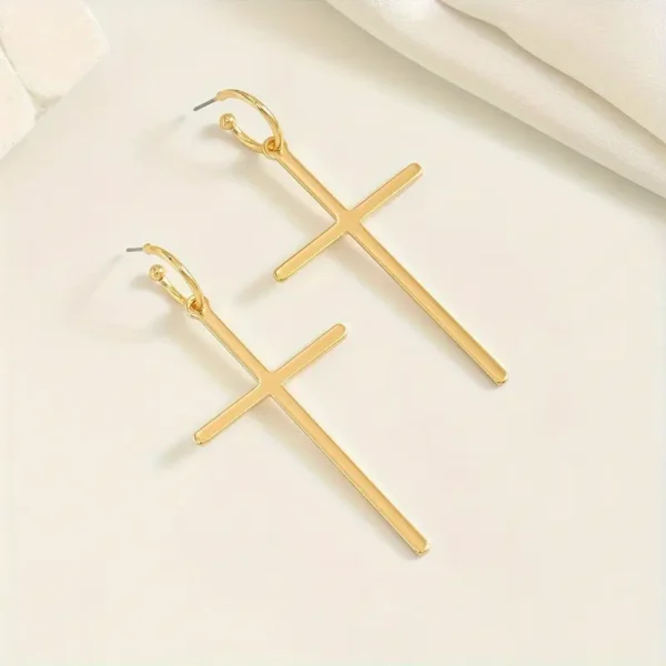 1 paire de boucles d'oreilles en forme de croix exagérées, légères, luxueuses – Image 5