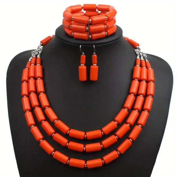 Ensemble de bijoux en résine avec collier multicouches et boucles d'oreilles et bracelet en perles rouges de style bohème