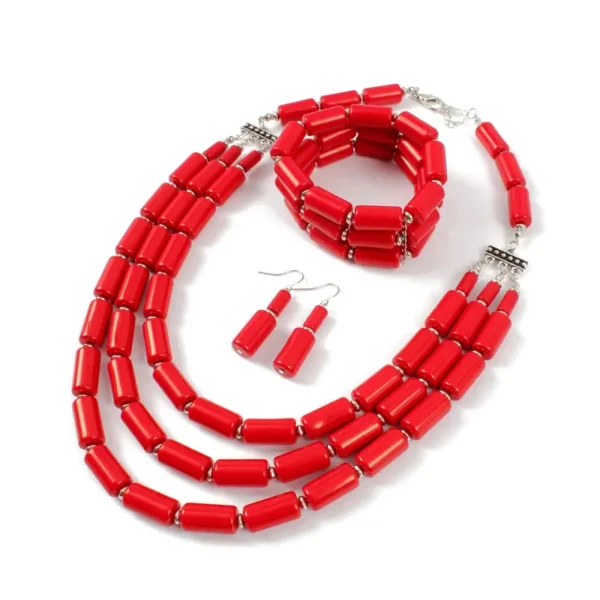 Ensemble de bijoux en résine avec collier multicouches et boucles d'oreilles et bracelet en perles rouges de style bohème – Image 12
