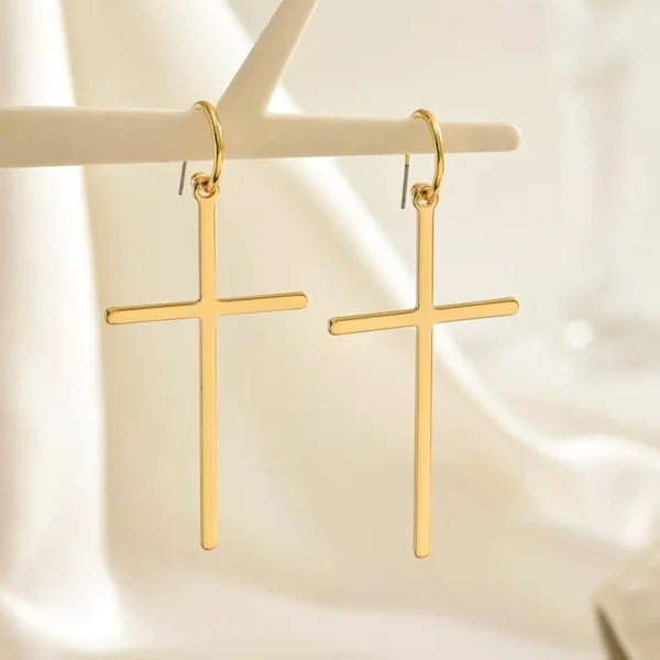 1 paire de boucles d'oreilles en forme de croix exagérées, légères, luxueuses – Image 6