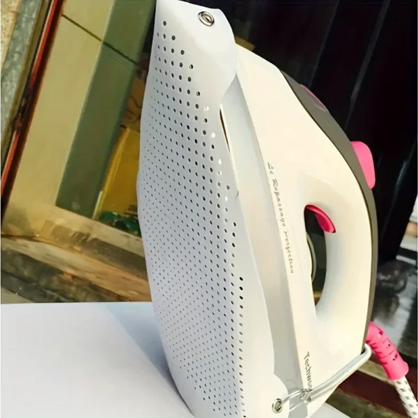 Protecteur de chaussure pour fer à repasser
