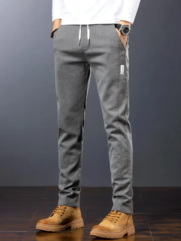 Pantalon slim uni pour homme avec poches – Image 16