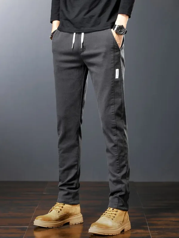 Pantalon slim uni pour homme avec poches – Image 24