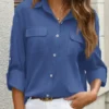 Chemise élégante 100 % coton avec poches pour femme Chemise élégante 100 % coton avec poches pour femme 4 mai 2025 Kotazando