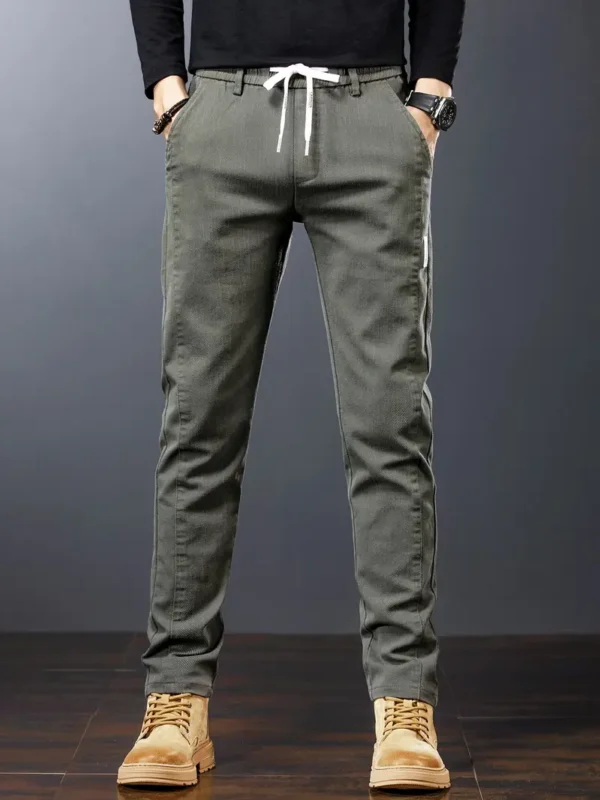 Pantalon slim uni pour homme avec poches – Image 28