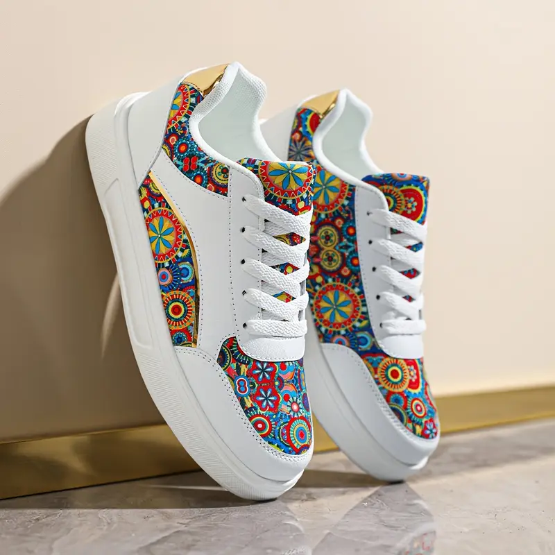Baskets tendance pour femme à imprimé mandala coloré 4 Baskets tendance pour femme à imprimé mandala coloré – Image 3