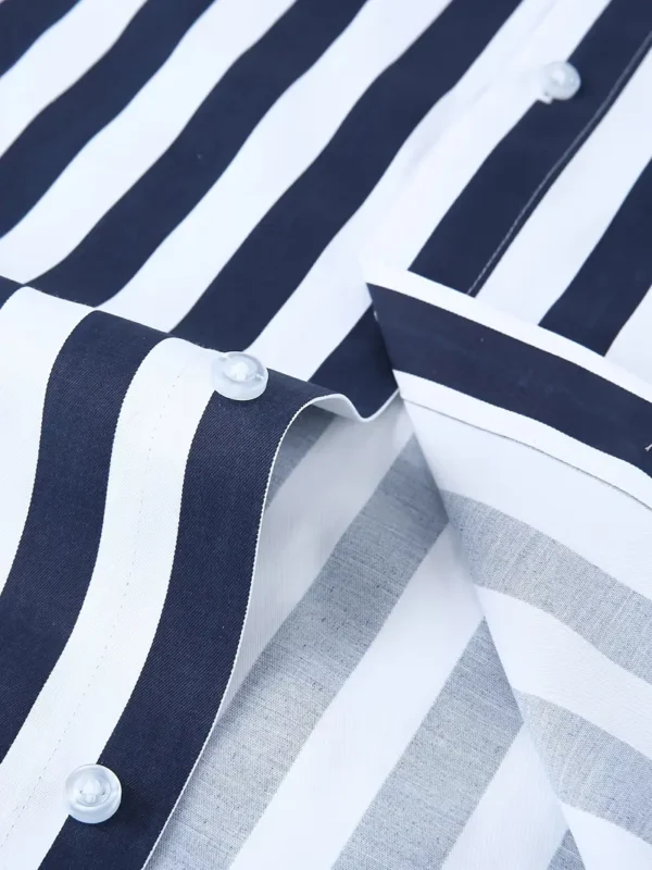 Chemise élégante à manches longues et rayures verticales – Image 7
