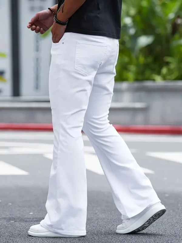 Jean évasé en denim extensible pour homme