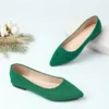Élégantes ballerines vertes à bout pointu pour femme 1 Élégantes ballerines vertes à bout pointu pour femme Élégantes ballerines vertes à bout pointu pour femme 3 mai 2025 Kotazando
