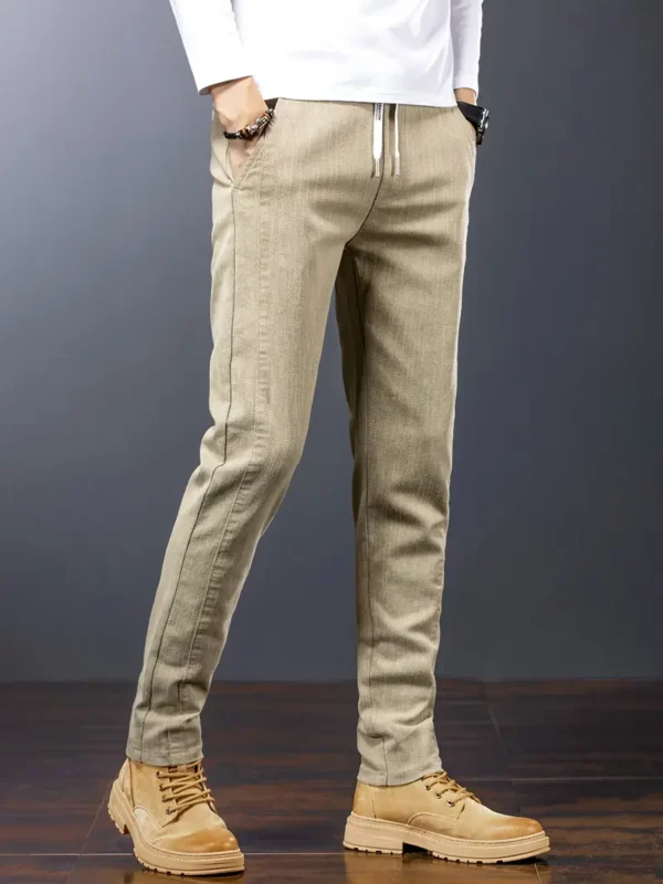 Pantalon slim uni pour homme avec poches – Image 10