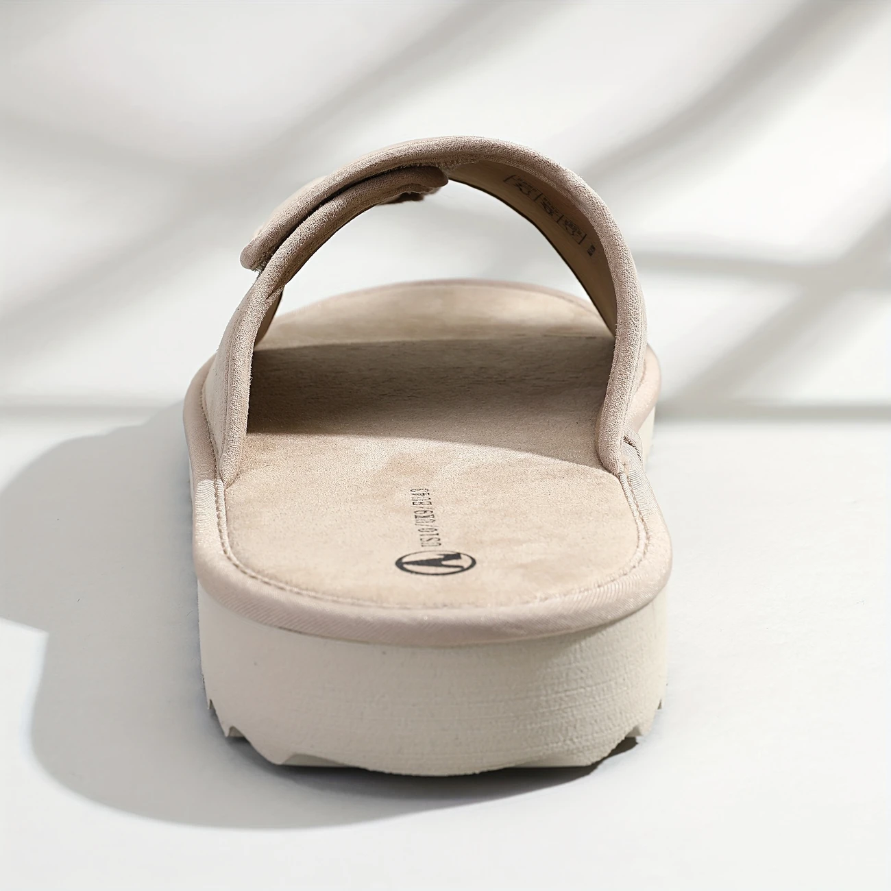 Claquettes homme 3 Claquettes homme – Image 2