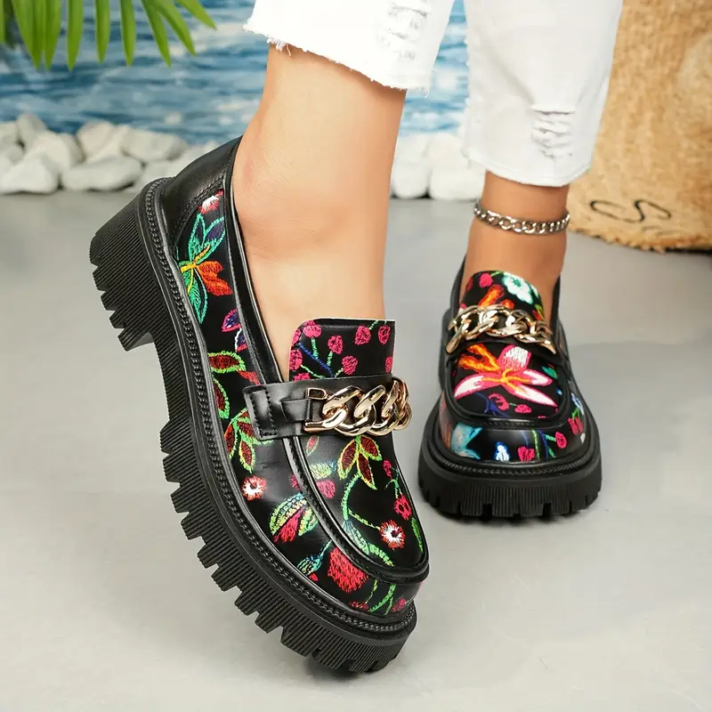 Mocassins élégants à imprimé floral pour femme 2 Mocassins élégants à imprimé floral pour femme