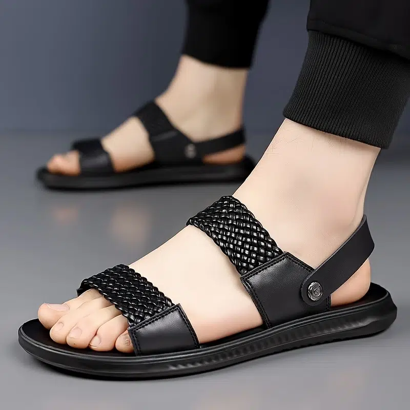 Chaussons tressés élégants 2 Chaussons tressés élégants