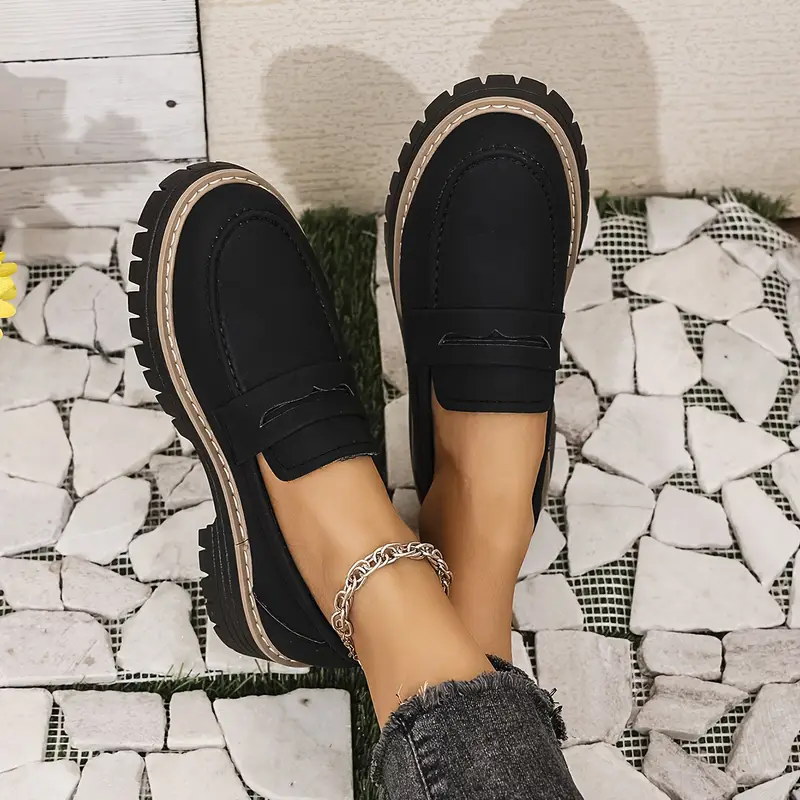 Baskets noires en PU pour femme 7 Baskets noires en PU pour femme – Image 6