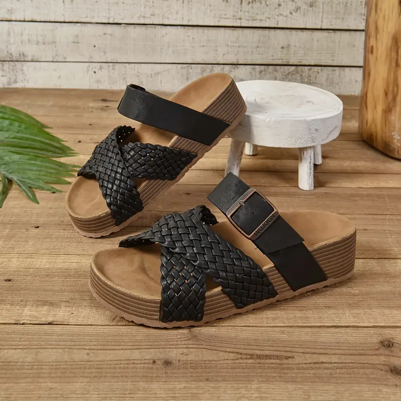 Sandales plates décontractées rétro grande taille pour femmes 8 Sandales plates décontractées rétro grande taille pour femmes – Image 7