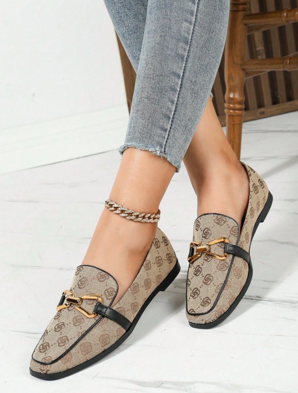 Mocassins plats à enfiler 2 Mocassins plats à enfiler