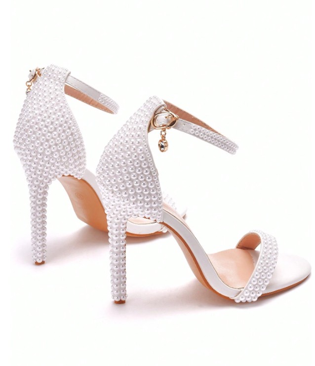 Sandales de mariée à talons hauts et bout ouvert avec perles blanches de 11 cm 3 Sandales de mariée à talons hauts et bout ouvert avec perles blanches de 11 cm – Image 2